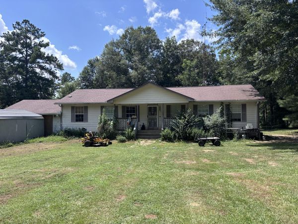 110 Lemmie Ln., Harrisville, MS 39082
