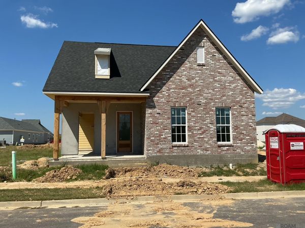1227 Hastings Ln, Zachary, LA 70791
