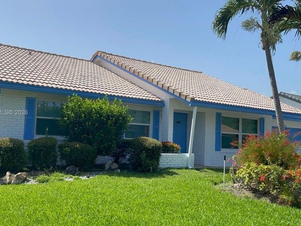 7824 SUNFLOWER DR, Margate, FL 33063