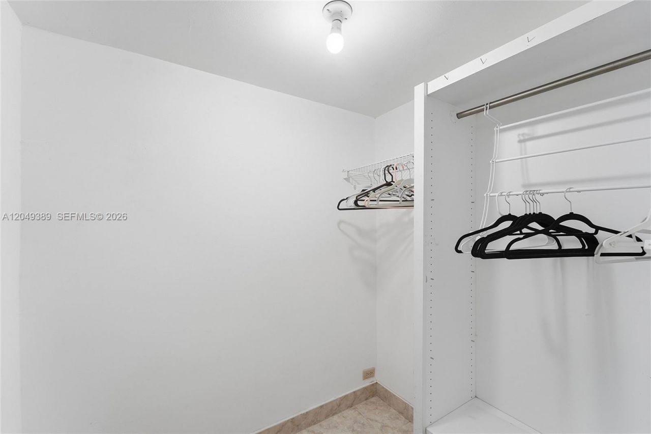 2871 Somerset Dr , Unit 103, Lauderdale Lakes, FL 33311 Photo