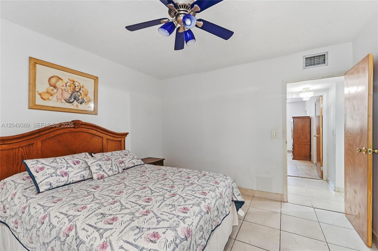 2871 Somerset Dr , Unit 103, Lauderdale Lakes, FL 33311 Photo