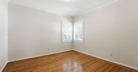 889 54th St, Sacramento, CA 95819 Photo