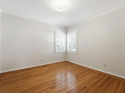 889 54th St, Sacramento, CA 95819 Photo