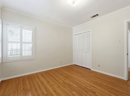 889 54th St, Sacramento, CA 95819 Photo