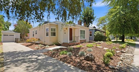 889 54th St, Sacramento, CA 95819 Photo