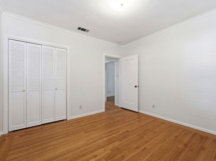 889 54th St, Sacramento, CA 95819 Photo