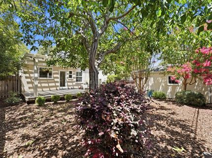 889 54th St, Sacramento, CA 95819 Photo