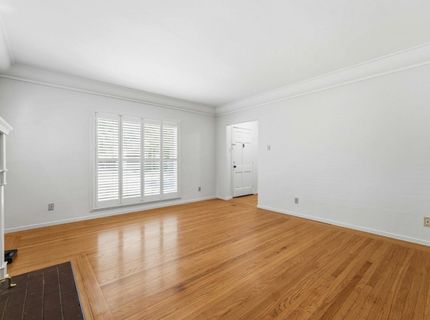 889 54th St, Sacramento, CA 95819 Photo