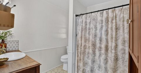 17500 E Collier Rd, Acampo, CA 95220 Photo