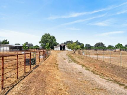 17500 E Collier Rd, Acampo, CA 95220 Photo
