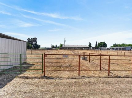 17500 E Collier Rd, Acampo, CA 95220 Photo