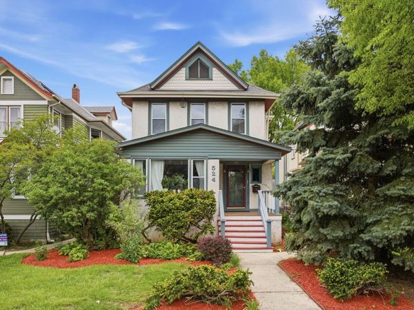 524 N Lombard Avenue , Oak Park, IL 60302