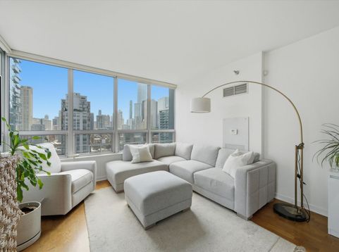 Main Photo