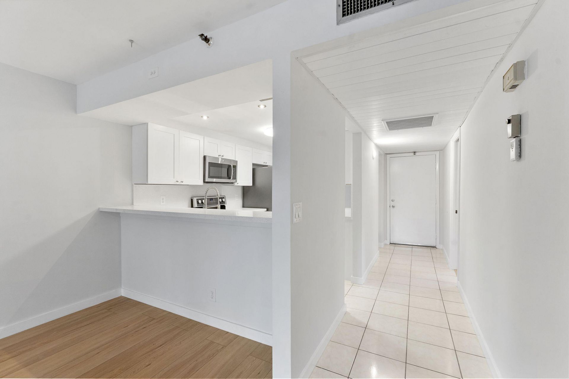 20 Royal Palm Way, Unit 2060, Boca Raton, FL 33432 Photo