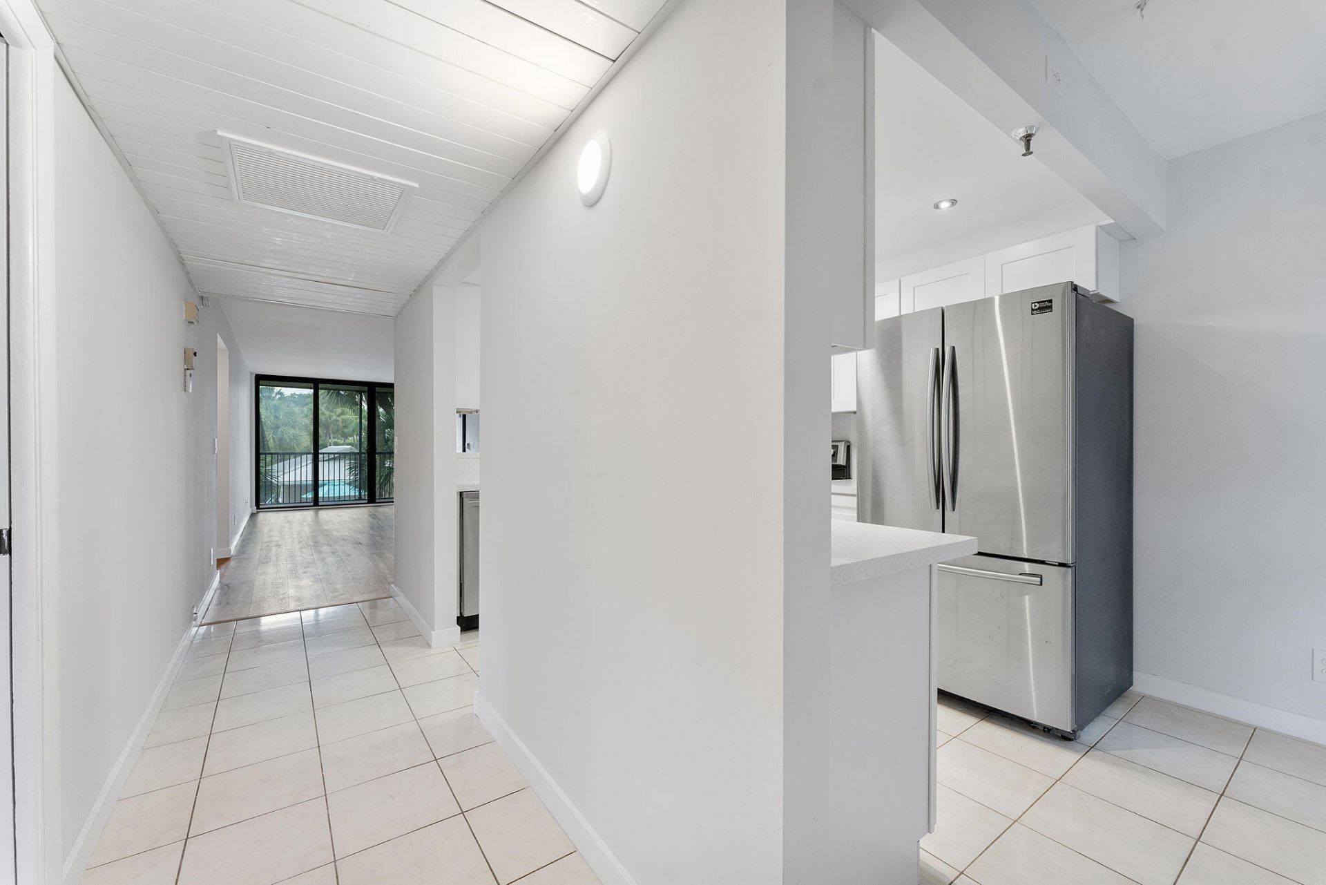 20 Royal Palm Way, Unit 2060, Boca Raton, FL 33432 Photo