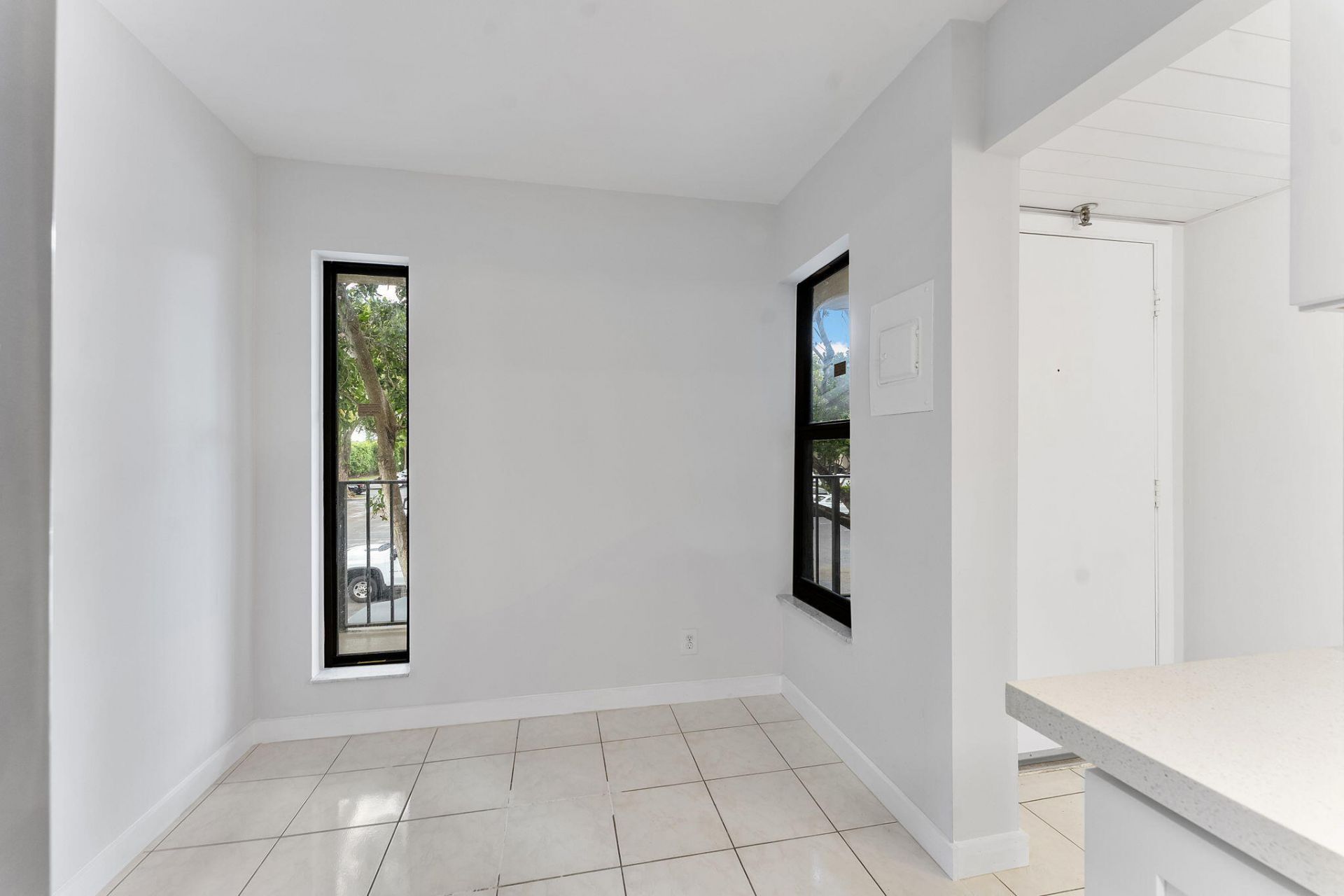 20 Royal Palm Way, Unit 2060, Boca Raton, FL 33432 Photo