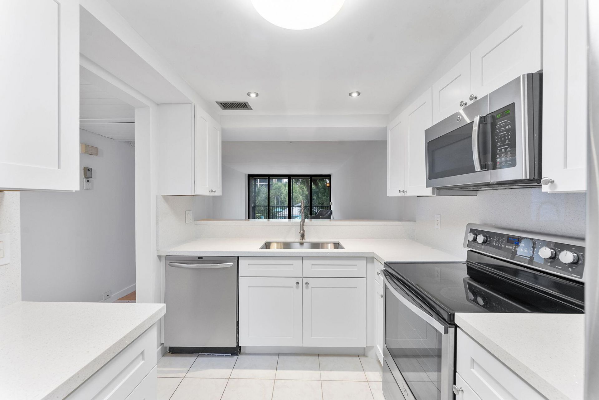 20 Royal Palm Way, Unit 2060, Boca Raton, FL 33432 Photo