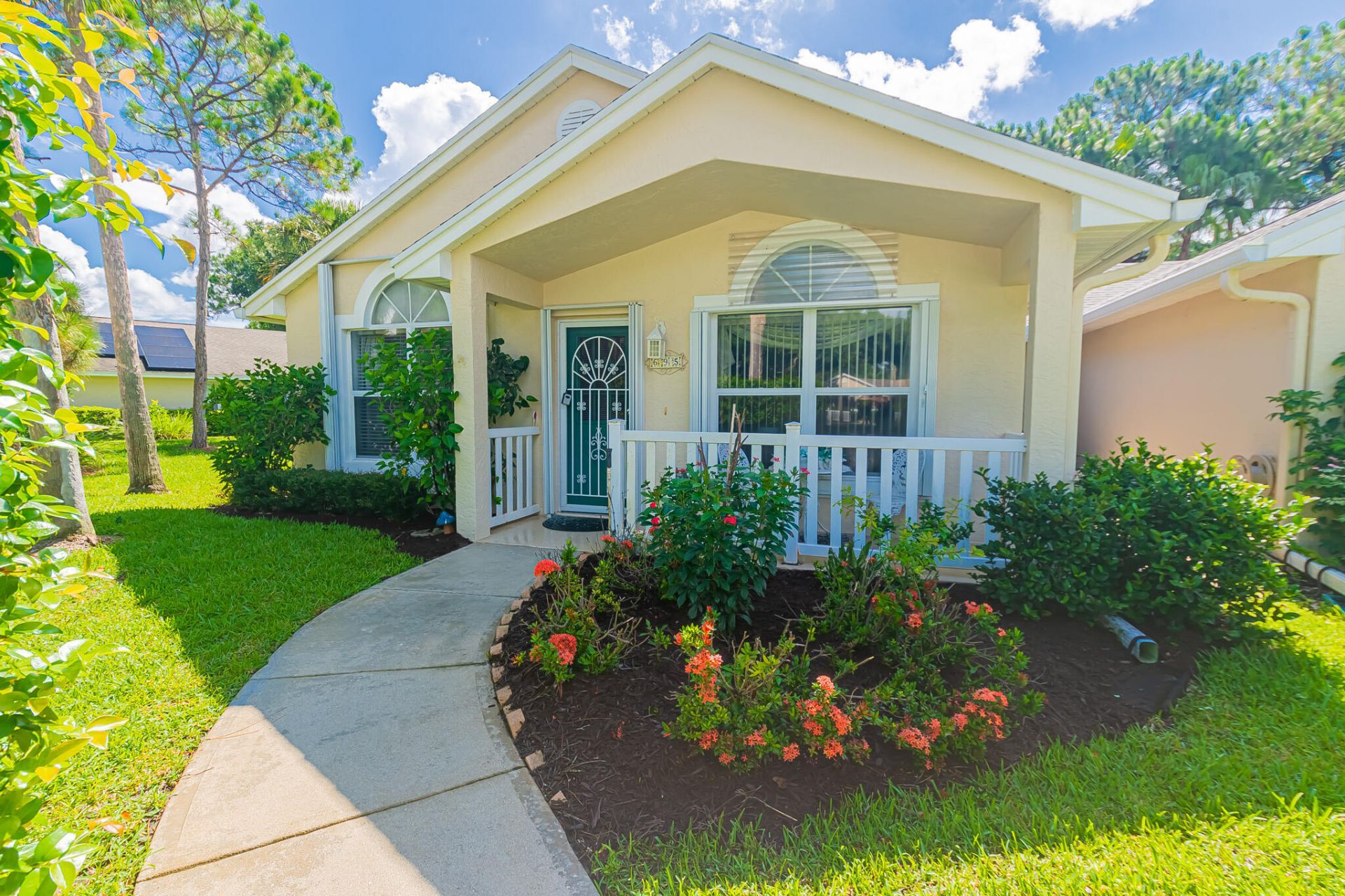 695 NW San Remo Circle, Port Saint Lucie, FL 34986 Photo