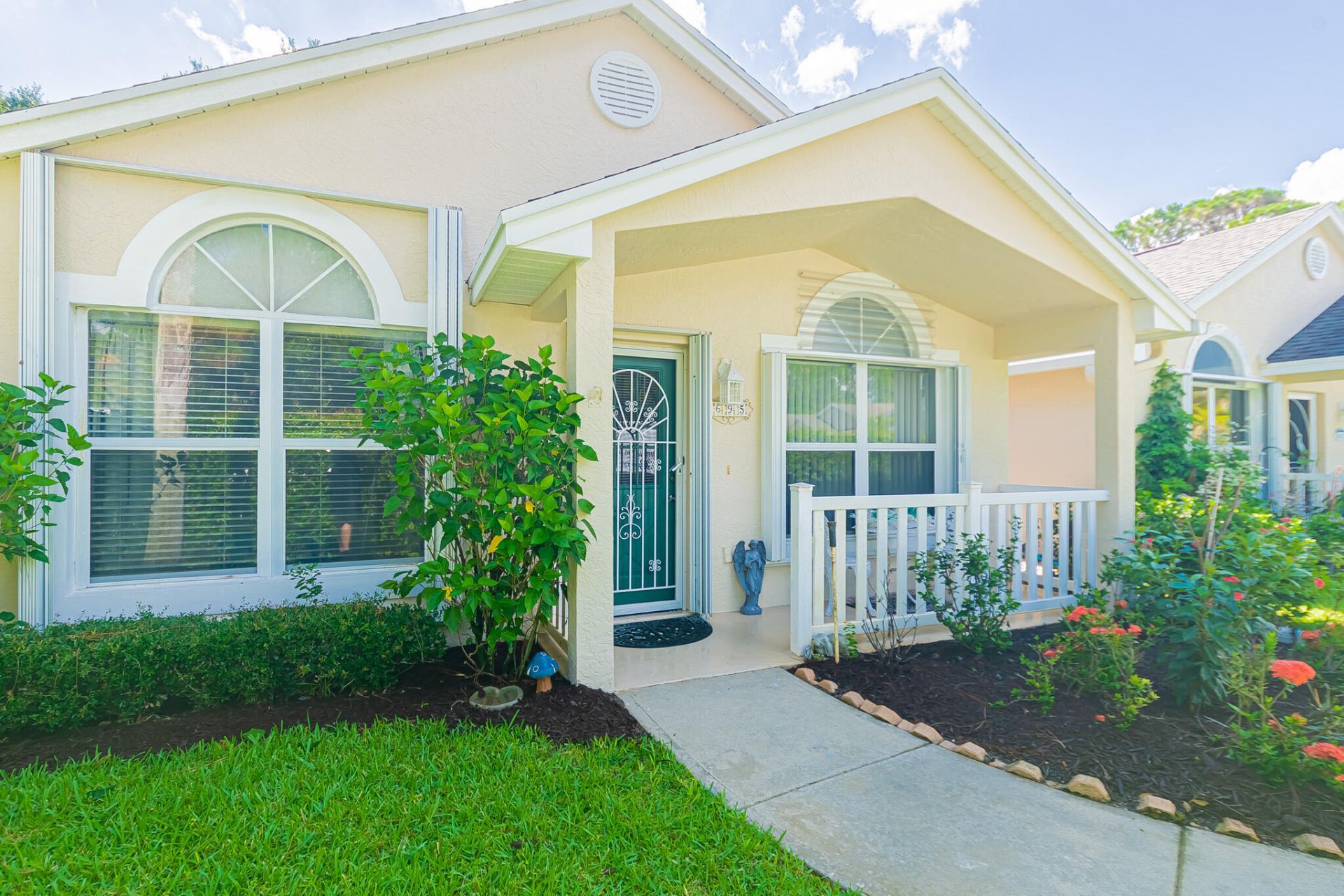 695 NW San Remo Circle, Port Saint Lucie, FL 34986 Photo