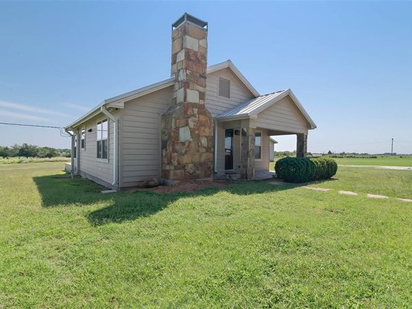 3200 County Road 155, Whitesboro, TX 76273