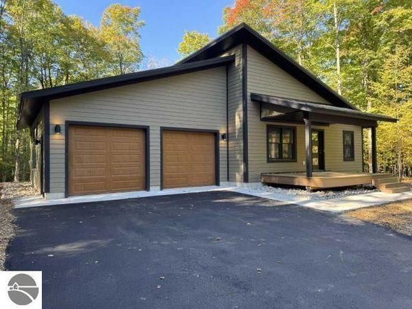 2418 Hawks Eye Drive, Bellaire, MI 49615