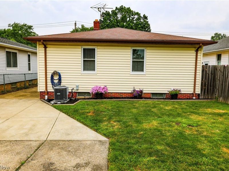 11109 Meadowbrook Drive, Parma Heights, OH 44130 Photo 40