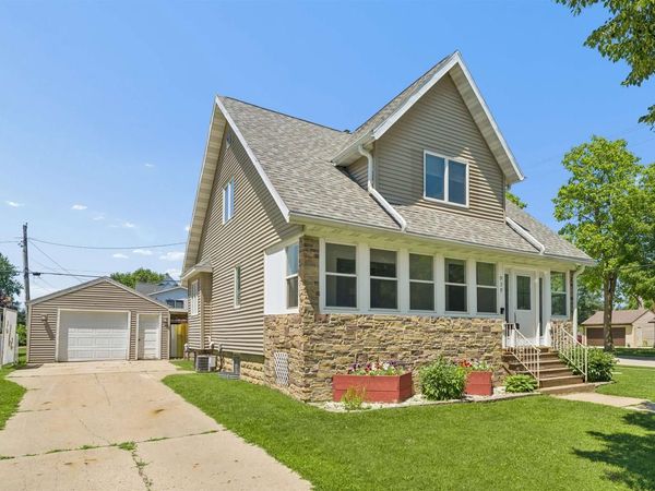 939 WISCONSIN AVENUE, North Fond Du Lac, WI 54937