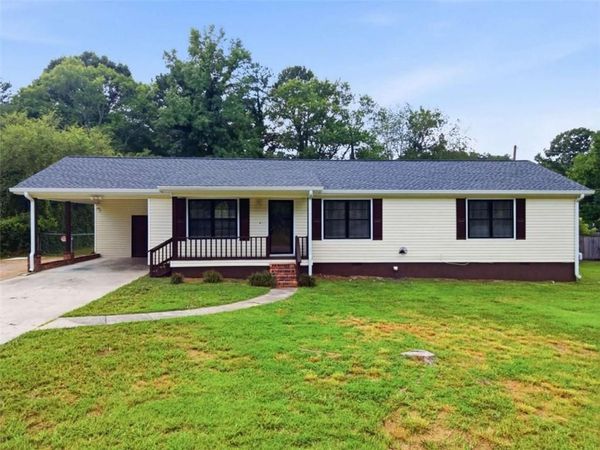672 Reeceburg Road , Silver Creek, GA 30173