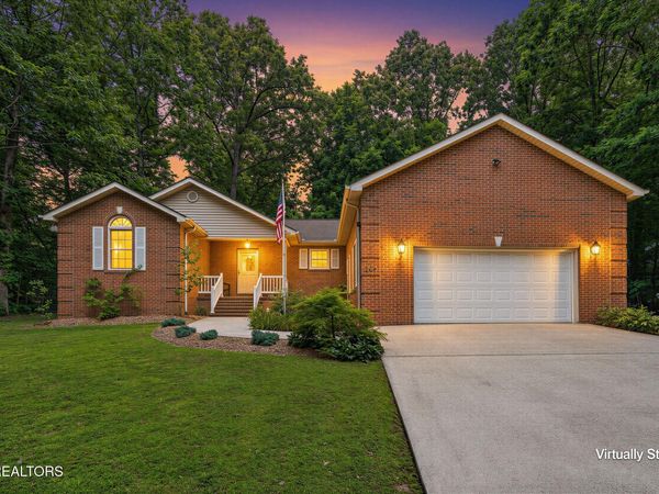 227 Saint George Drive, Crossville, TN 38558