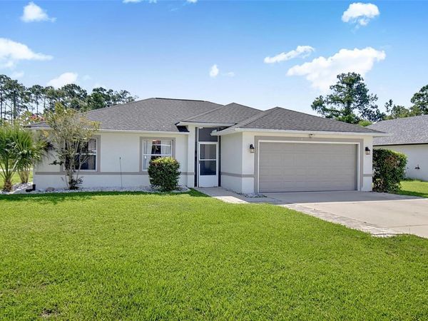 1 ROUND TREE DRIVE , PALM COAST, FL 32164