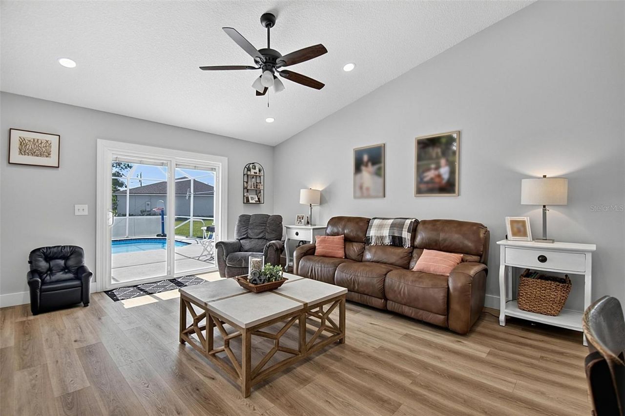 1 Round Tree Drive , Palm Coast, FL 32164 Photo