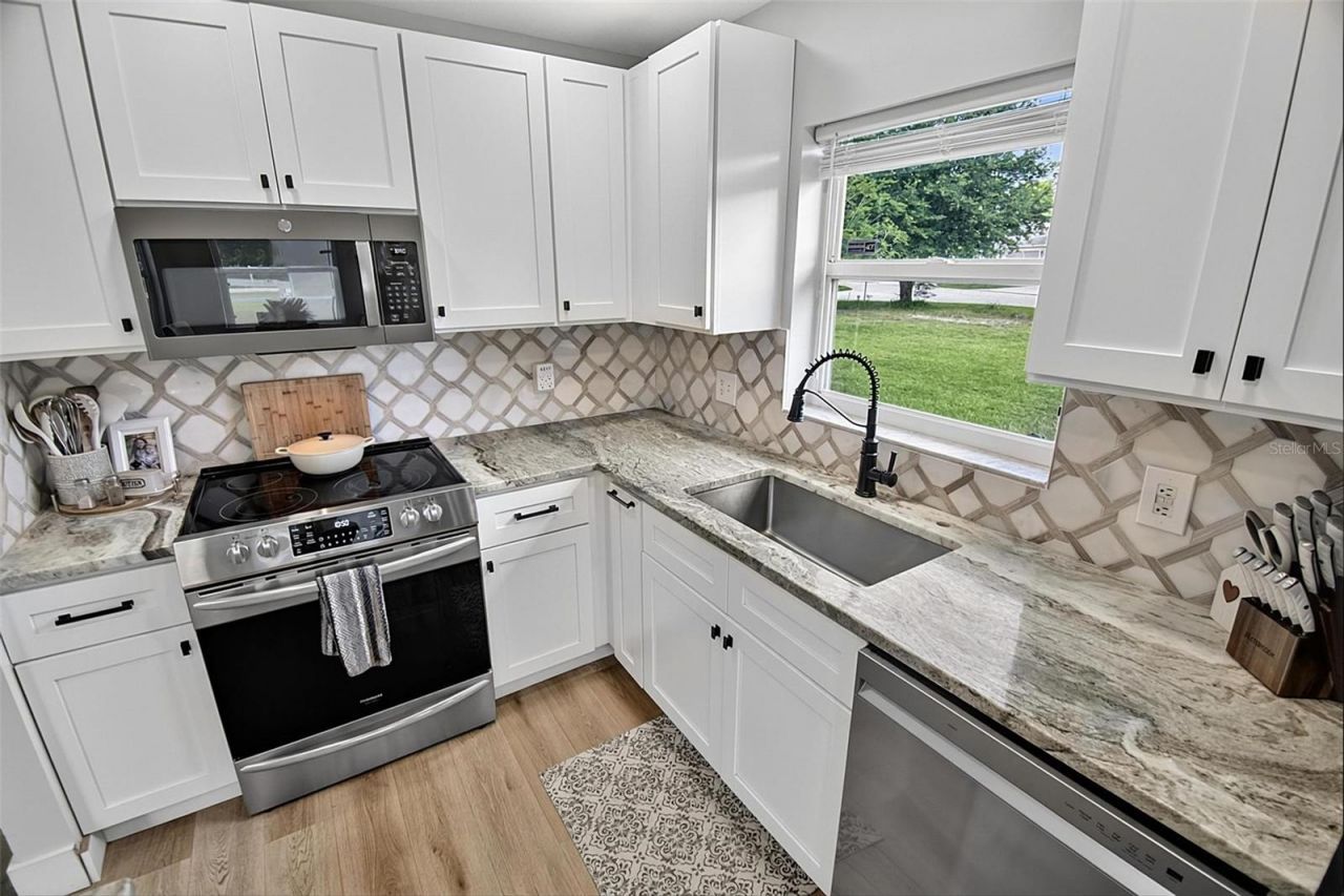 1 Round Tree Drive , Palm Coast, FL 32164 Photo