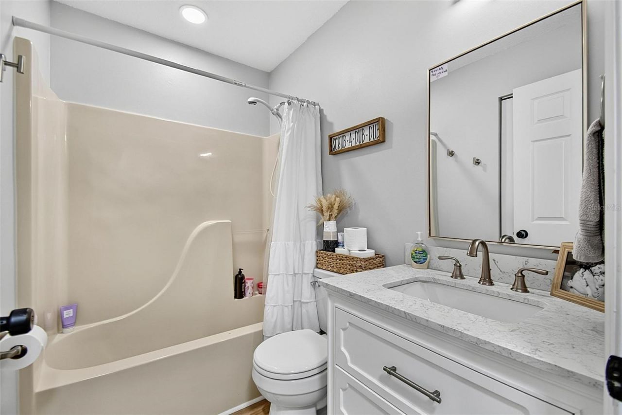 1 Round Tree Drive , Palm Coast, FL 32164 Photo
