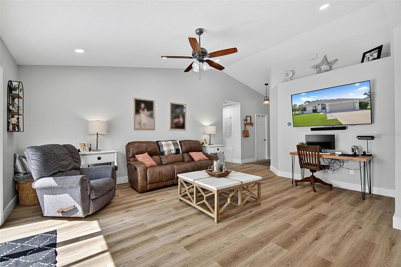 1 Round Tree Drive , Palm Coast, FL 32164 Photo