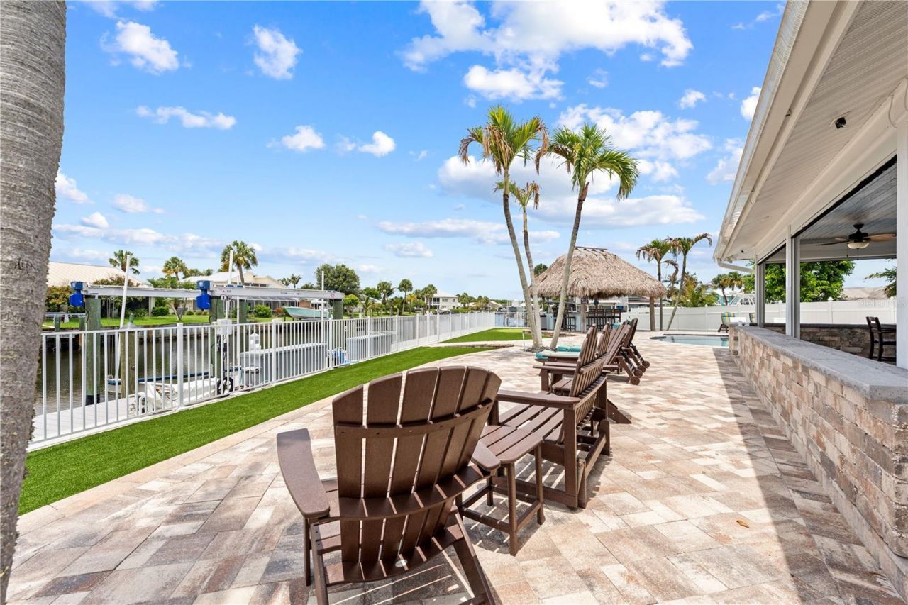 123 Queen Ann Court, Hutchinson Island, FL 34949 Photo