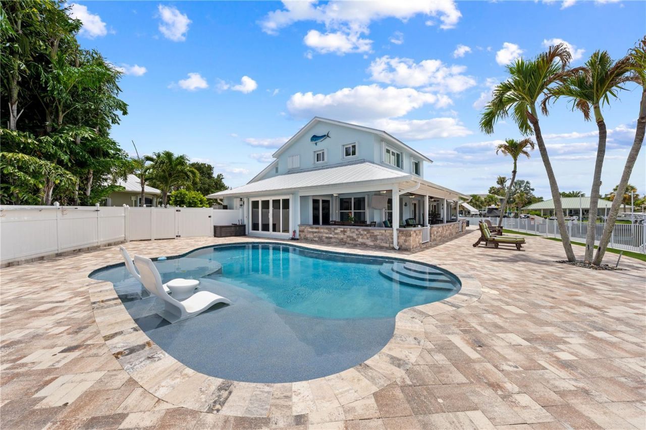 123 Queen Ann Court, Hutchinson Island, FL 34949 Photo