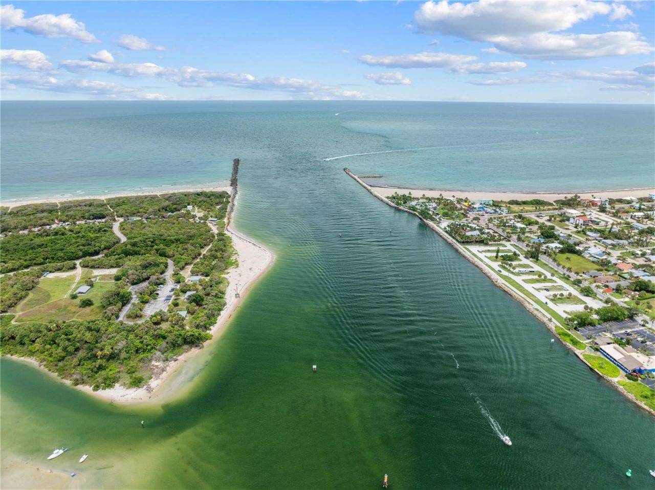 123 Queen Ann Court, Hutchinson Island, FL 34949 Photo