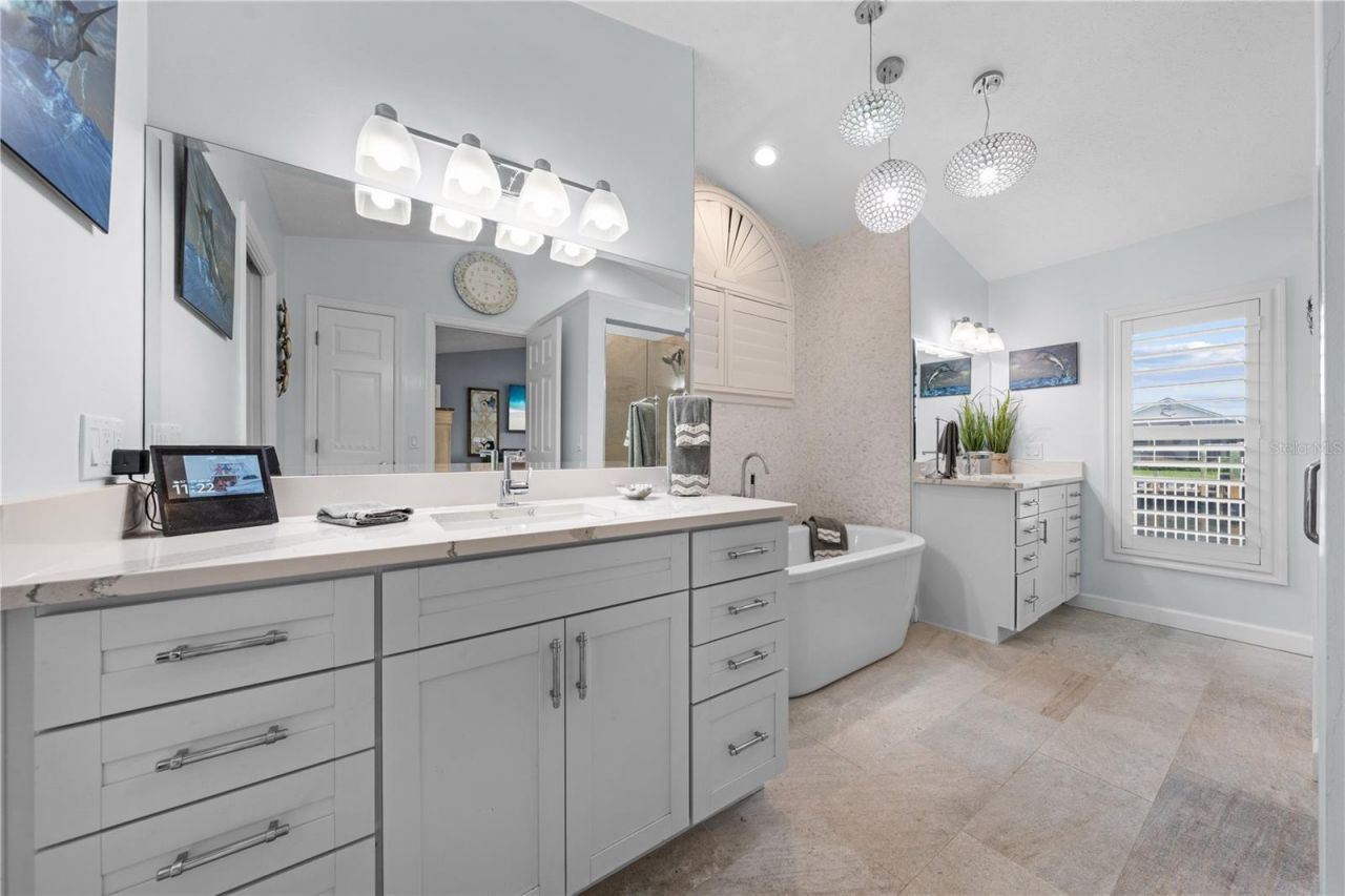 123 Queen Ann Court, Hutchinson Island, FL 34949 Photo