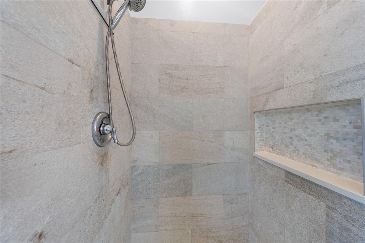 123 Queen Ann Court, Hutchinson Island, FL 34949 Photo