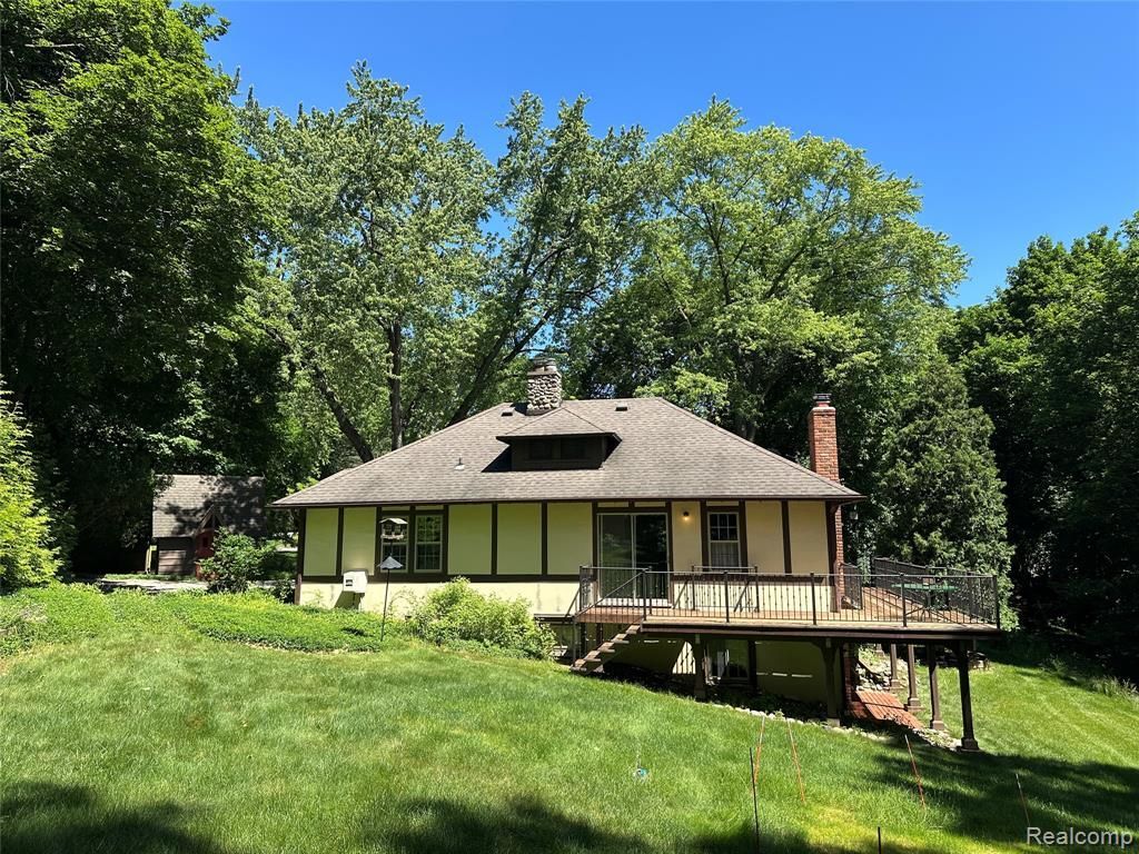 799 E Long Lake Road, Bloomfield Hills, MI 48304 Main Photo