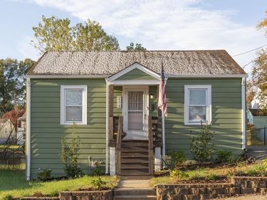 216 PALATINE AVE , CHARLOTTESVILLE, VA 22902