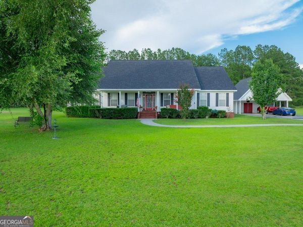 1318 Whitney Lake Road, Blackshear, GA 31516