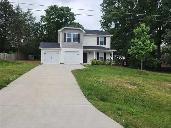 1950 Skycrest Drive , Winston-Salem, NC 27127