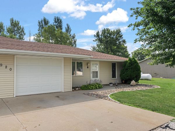 18920 Wendover Avenue, Granger, IA 50109