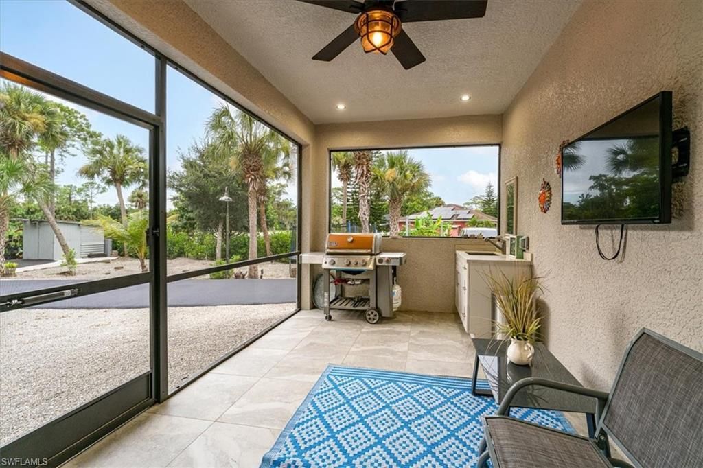 328 16th Ave Nw, Naples, FL 34120 Photo