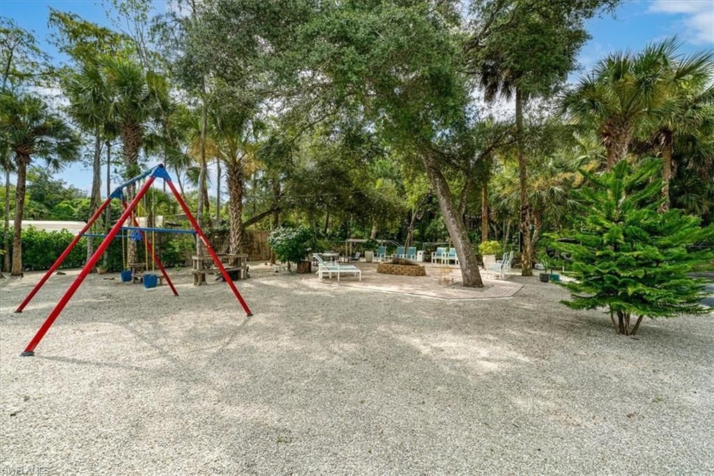 328 16th Ave Nw, Naples, FL 34120 Photo