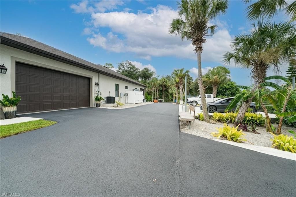 328 16th Ave Nw, Naples, FL 34120 Photo