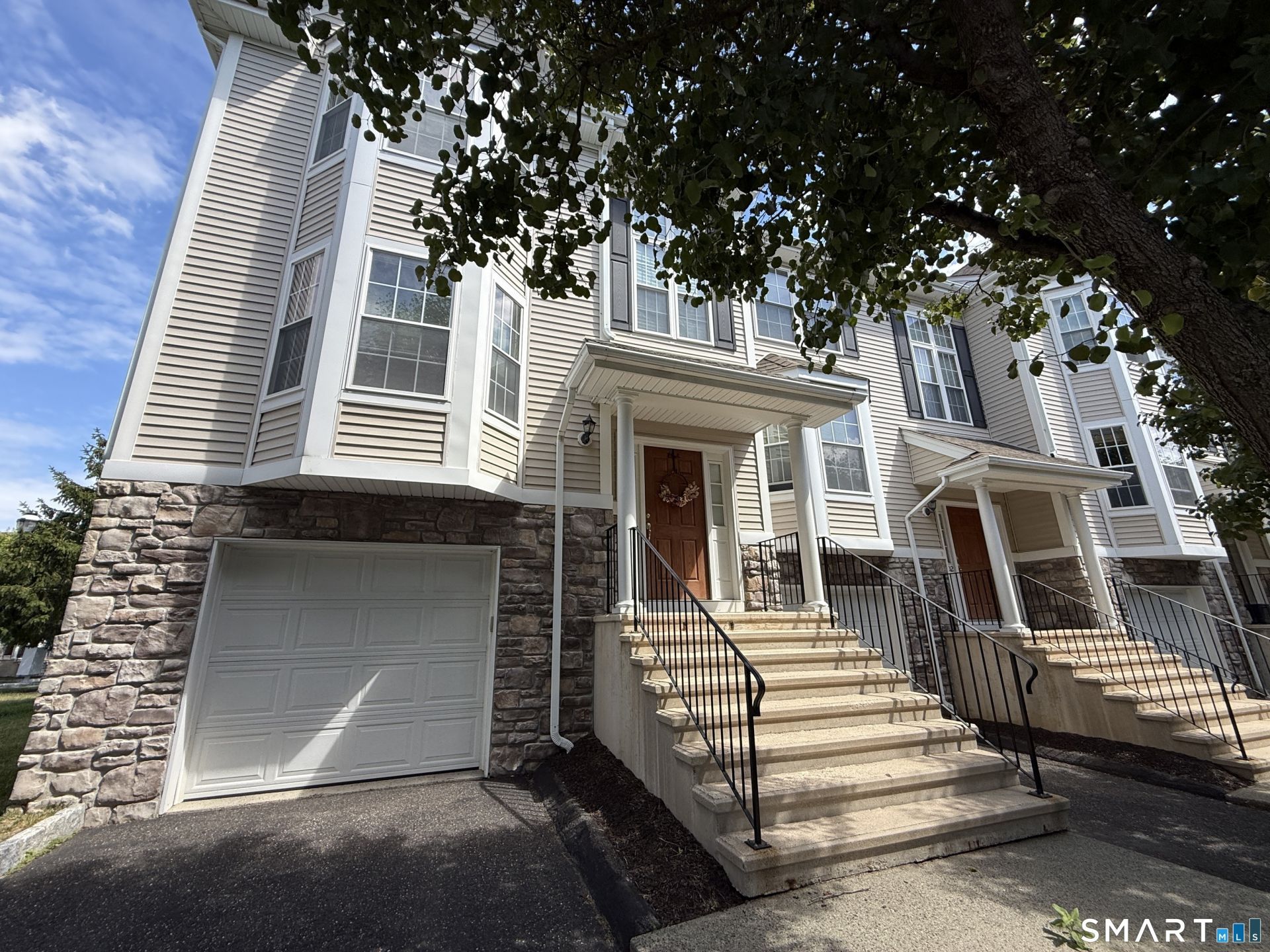 1401 Briar Woods, Unit 1401, Danbury, CT 06811 Main Photo