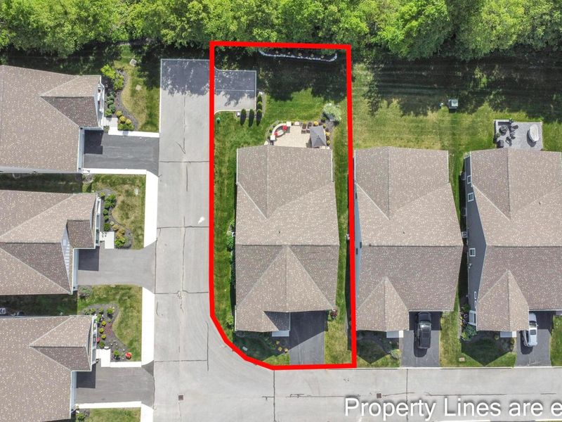 7421 Phoebe Lane, Powell, OH 43065 Photo 3