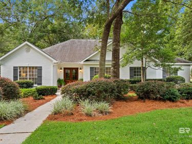 8170 Creekbank Drive, Daphne, AL 36526